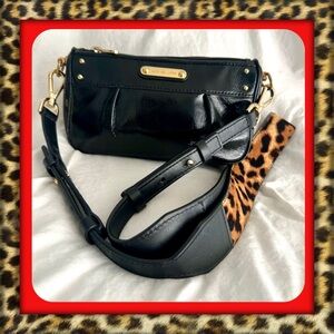 👑✅PRICE FIRM✅ Michael Kors Small Black Cosmetic Bag conversion to crossbody bag